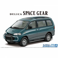 Aoshima Mitsubishi PE8W Delica Space Gear '96