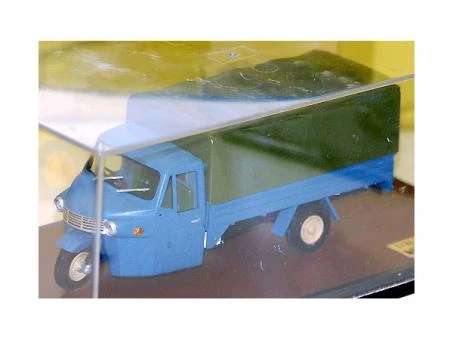 1/32 Daihatsu CM10T Tri-Car W/Soft Top 1955 4 1/32 Daihatsu CM10T Tri-Car W/Soft Top 1955 – Bild 2